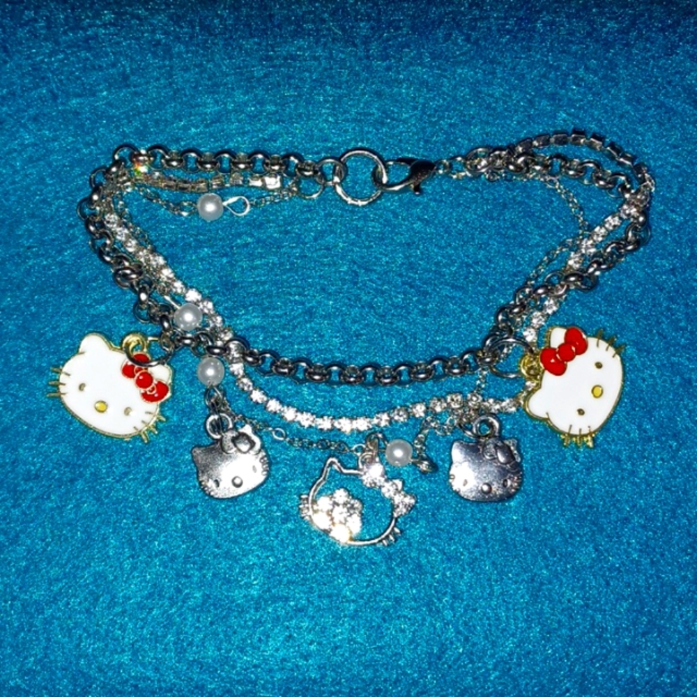 Hello Kitty Sparkling Bracelet ✨️